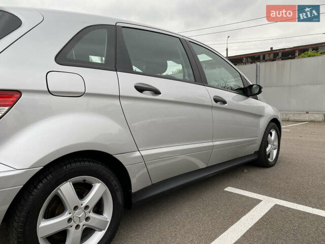 Сірий Мерседес Б-клас, об'ємом двигуна 1.5 л та пробігом 200 тис. км за 6200 $, фото 21 на Automoto.ua