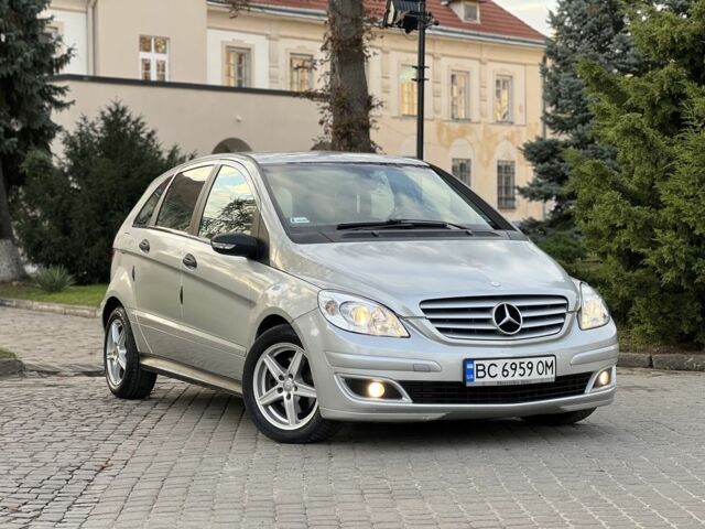 Сірий Мерседес Б-клас, об'ємом двигуна 2 л та пробігом 233 тис. км за 4400 $, фото 2 на Automoto.ua