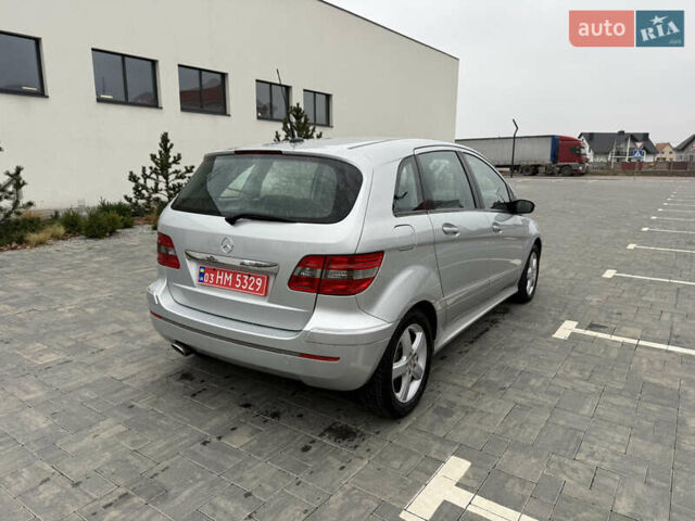 Сірий Мерседес Б-клас, об'ємом двигуна 1.7 л та пробігом 197 тис. км за 6999 $, фото 7 на Automoto.ua