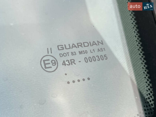 Сірий Мерседес Б-клас, об'ємом двигуна 2 л та пробігом 273 тис. км за 6900 $, фото 45 на Automoto.ua