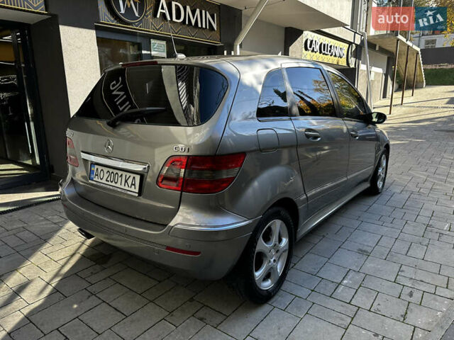 Серый Мерседес Б-класс, объемом двигателя 1.99 л и пробегом 315 тыс. км за 5300 $, фото 3 на Automoto.ua