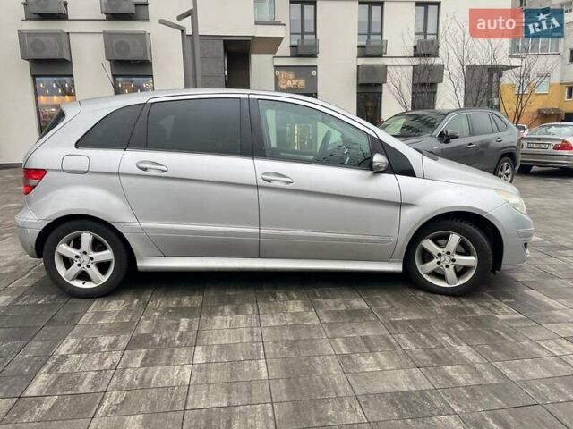 Сірий Мерседес Б-клас, об'ємом двигуна 2 л та пробігом 273 тис. км за 3800 $, фото 4 на Automoto.ua