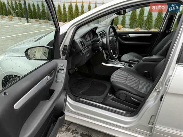 Сірий Мерседес Б-клас, об'ємом двигуна 1.7 л та пробігом 197 тис. км за 6999 $, фото 9 на Automoto.ua