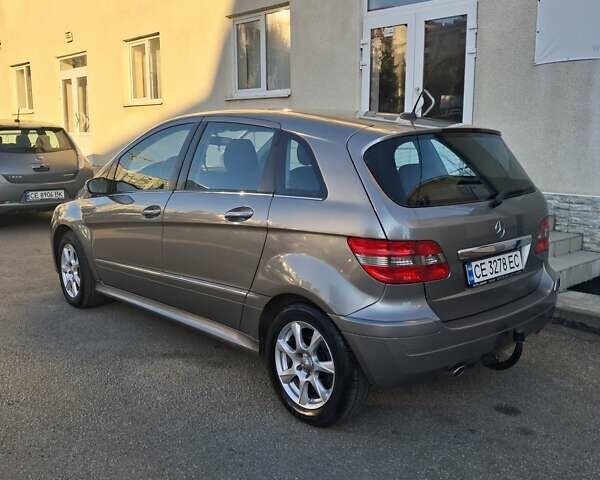 Сірий Мерседес Б-клас, об'ємом двигуна 1.7 л та пробігом 260 тис. км за 5550 $, фото 5 на Automoto.ua