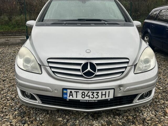 Мерседес Б-класс 2006 в Тлумаче на Automoto.ua Серый Мерседес Б-класс, объемом двигателя 2 л и пробегом 280 тыс. км за 4650 $, фото 1 на Automoto.ua