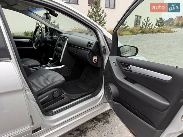 Сірий Мерседес Б-клас, об'ємом двигуна 1.7 л та пробігом 197 тис. км за 6999 $, фото 12 на Automoto.ua