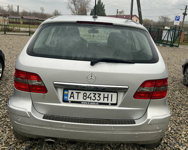 Мерседес Б-класс 2006 в Тлумаче на Automoto.ua Серый Мерседес Б-класс, объемом двигателя 1.99 л и пробегом 280 тыс. км за 4650 $, фото 4 на Automoto.ua