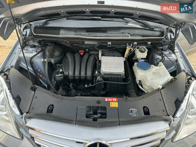 Серый Мерседес Б-класс, объемом двигателя 1.7 л и пробегом 252 тыс. км за 6800 $, фото 14 на Automoto.ua