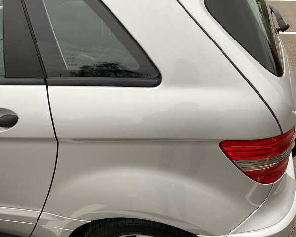 Сірий Мерседес Б-клас, об'ємом двигуна 1.5 л та пробігом 200 тис. км за 6200 $, фото 29 на Automoto.ua