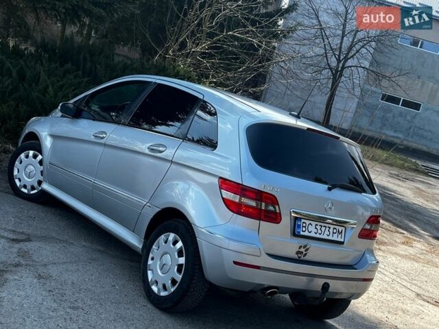 Сірий Мерседес Б-клас, об'ємом двигуна 2 л та пробігом 273 тис. км за 6150 $, фото 25 на Automoto.ua