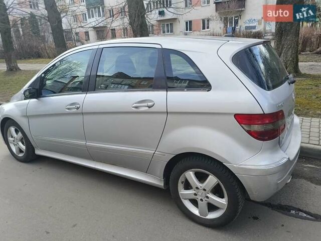 Сірий Мерседес Б-клас, об'ємом двигуна 1.99 л та пробігом 349 тис. км за 5199 $, фото 4 на Automoto.ua