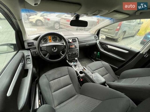 Сірий Мерседес Б-клас, об'ємом двигуна 2 л та пробігом 273 тис. км за 3800 $, фото 10 на Automoto.ua