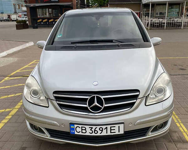 Серый Мерседес Б-класс, объемом двигателя 1.99 л и пробегом 300 тыс. км за 6200 $, фото 2 на Automoto.ua