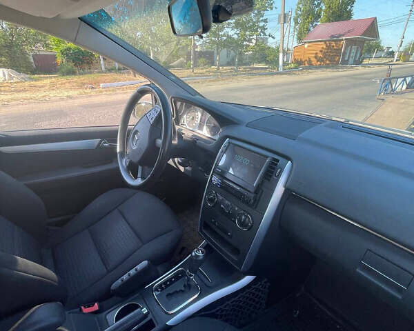 Серый Мерседес Б-класс, объемом двигателя 1.99 л и пробегом 288 тыс. км за 6200 $, фото 2 на Automoto.ua