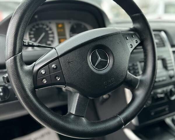Сірий Мерседес Б-клас, об'ємом двигуна 2 л та пробігом 230 тис. км за 6300 $, фото 16 на Automoto.ua