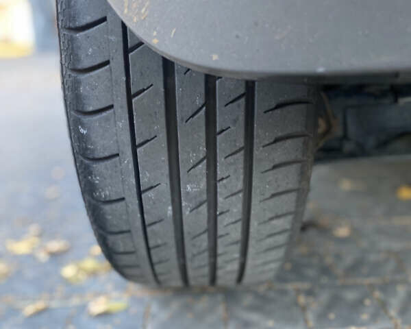 Серый Мерседес Б-класс, объемом двигателя 1.99 л и пробегом 197 тыс. км за 6500 $, фото 24 на Automoto.ua