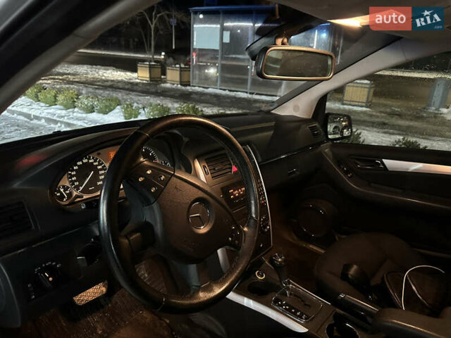 Серый Мерседес Б-класс, объемом двигателя 2.03 л и пробегом 202 тыс. км за 5999 $, фото 5 на Automoto.ua