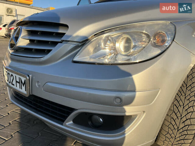Серый Мерседес Б-класс, объемом двигателя 1.5 л и пробегом 224 тыс. км за 5999 $, фото 32 на Automoto.ua