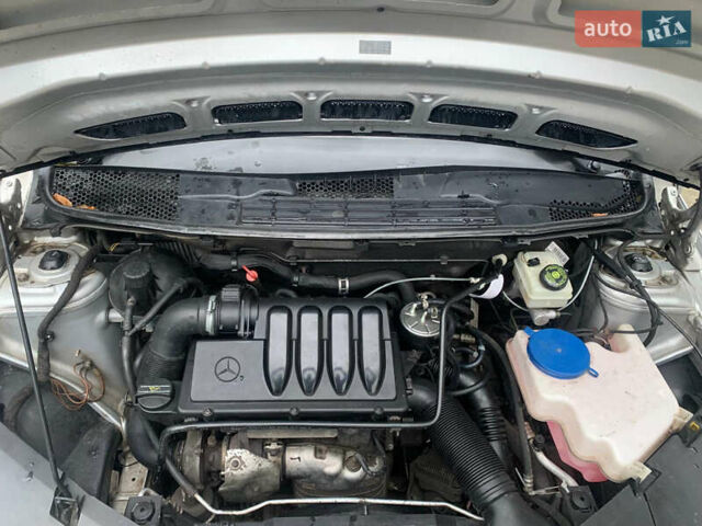 Серый Мерседес Б-класс, объемом двигателя 2 л и пробегом 306 тыс. км за 6200 $, фото 9 на Automoto.ua