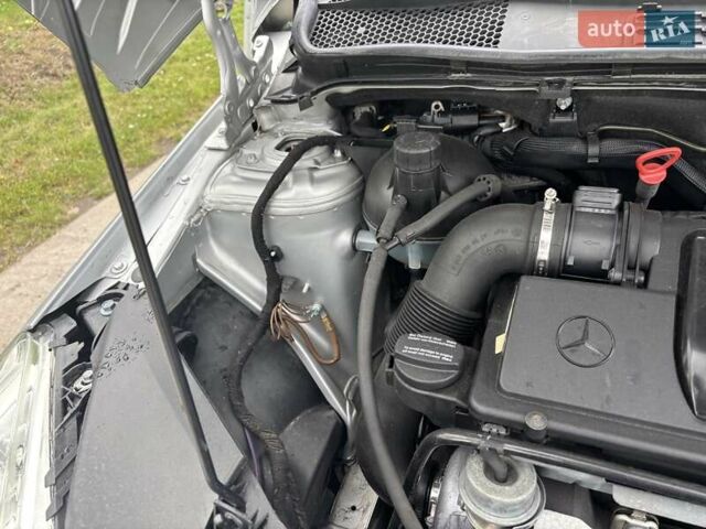 Мерседес Б-класс 2007 в Нововолынск на Automoto.ua Серый Мерседес Б-класс, объемом двигателя 2 л и пробегом 219 тыс. км за 7900 $, фото 22 на Automoto.ua