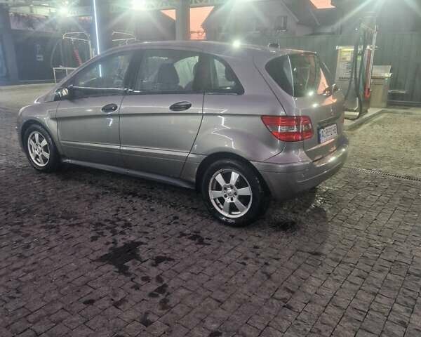 Сірий Мерседес Б-клас, об'ємом двигуна 2.03 л та пробігом 200 тис. км за 5700 $, фото 7 на Automoto.ua