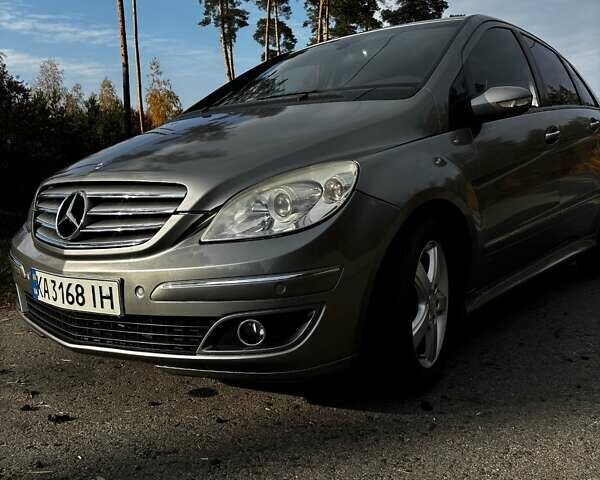Серый Мерседес Б-класс, объемом двигателя 1.99 л и пробегом 193 тыс. км за 7500 $, фото 1 на Automoto.ua