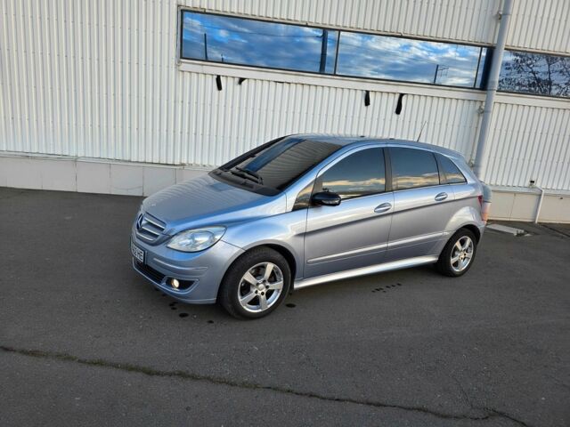 Сірий Мерседес Б-клас, об'ємом двигуна 1.6 л та пробігом 390 тис. км за 5900 $, фото 5 на Automoto.ua