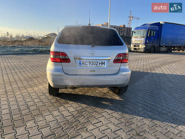 Серый Мерседес Б-класс, объемом двигателя 1.5 л и пробегом 224 тыс. км за 5999 $, фото 6 на Automoto.ua