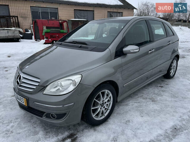 Сірий Мерседес Б-клас, об'ємом двигуна 1.7 л та пробігом 235 тис. км за 6950 $, фото 28 на Automoto.ua