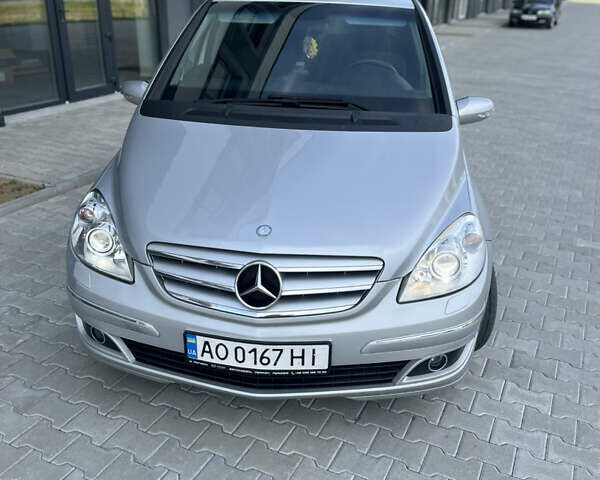 Сірий Мерседес Б-клас, об'ємом двигуна 1.99 л та пробігом 220 тис. км за 5900 $, фото 10 на Automoto.ua