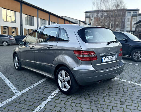 Сірий Мерседес Б-клас, об'ємом двигуна 2.04 л та пробігом 262 тис. км за 6500 $, фото 16 на Automoto.ua