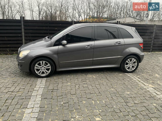 Сірий Мерседес Б-клас, об'ємом двигуна 2.03 л та пробігом 228 тис. км за 6500 $, фото 2 на Automoto.ua