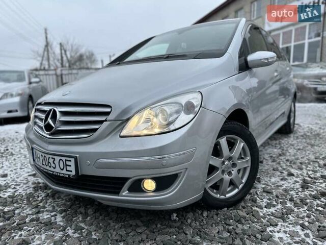 Сірий Мерседес Б-клас, об'ємом двигуна 2 л та пробігом 230 тис. км за 6300 $, фото 2 на Automoto.ua