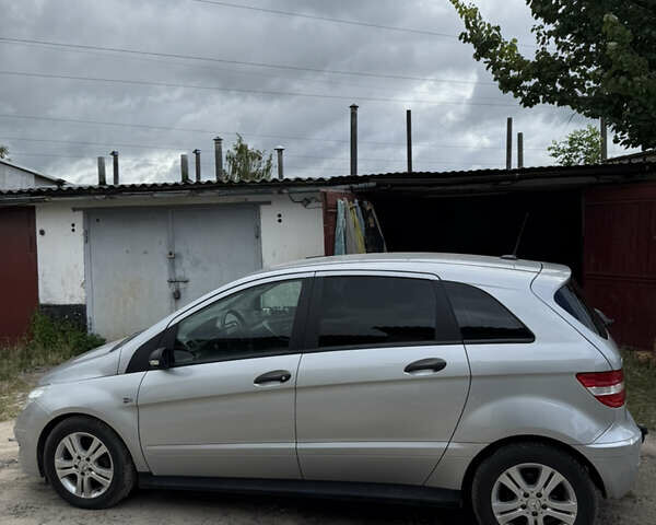 Сірий Мерседес Б-клас, об'ємом двигуна 1.99 л та пробігом 167 тис. км за 6500 $, фото 9 на Automoto.ua