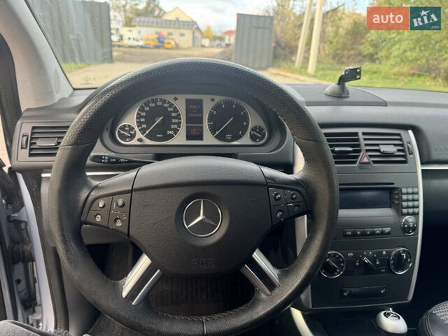 Сірий Мерседес Б-клас, об'ємом двигуна 2 л та пробігом 210 тис. км за 6200 $, фото 16 на Automoto.ua