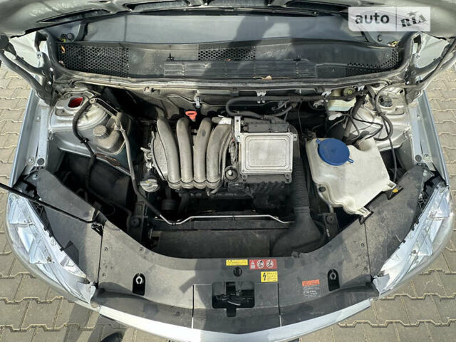 Сірий Мерседес Б-клас, об'ємом двигуна 1.7 л та пробігом 109 тис. км за 6500 $, фото 28 на Automoto.ua