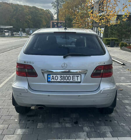 Серый Мерседес Б-класс, объемом двигателя 2 л и пробегом 273 тыс. км за 5500 $, фото 9 на Automoto.ua