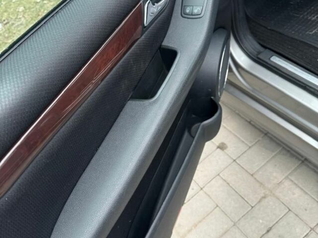 Серый Мерседес Б-класс, объемом двигателя 1.5 л и пробегом 220 тыс. км за 6500 $, фото 4 на Automoto.ua