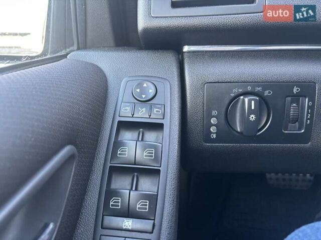 Серый Мерседес Б-класс, объемом двигателя 2 л и пробегом 220 тыс. км за 7700 $, фото 23 на Automoto.ua