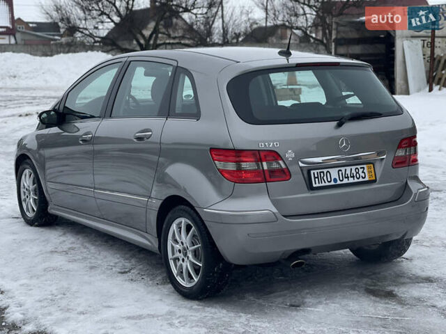 Сірий Мерседес Б-клас, об'ємом двигуна 1.7 л та пробігом 235 тис. км за 6950 $, фото 7 на Automoto.ua