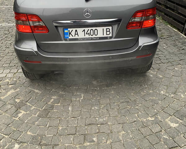 Сірий Мерседес Б-клас, об'ємом двигуна 2.03 л та пробігом 228 тис. км за 6500 $, фото 4 на Automoto.ua