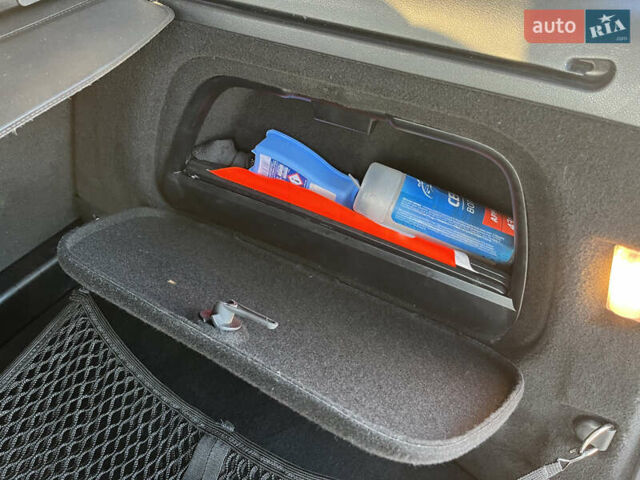 Серый Мерседес Б-класс, объемом двигателя 1.5 л и пробегом 224 тыс. км за 5999 $, фото 26 на Automoto.ua