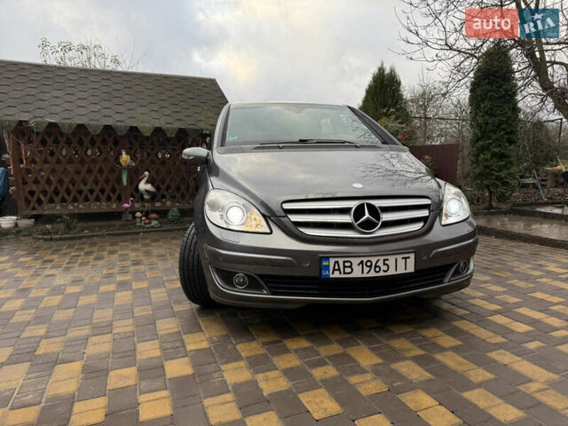 Сірий Мерседес Б-клас, об'ємом двигуна 2.04 л та пробігом 233 тис. км за 6950 $, фото 2 на Automoto.ua