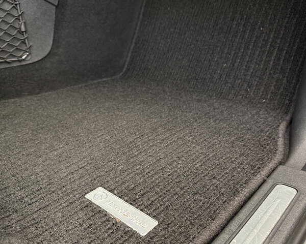 Серый Мерседес Б-класс, объемом двигателя 1.99 л и пробегом 288 тыс. км за 7000 $, фото 93 на Automoto.ua