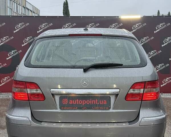 Серый Мерседес Б-класс, объемом двигателя 2 л и пробегом 211 тыс. км за 8500 $, фото 9 на Automoto.ua