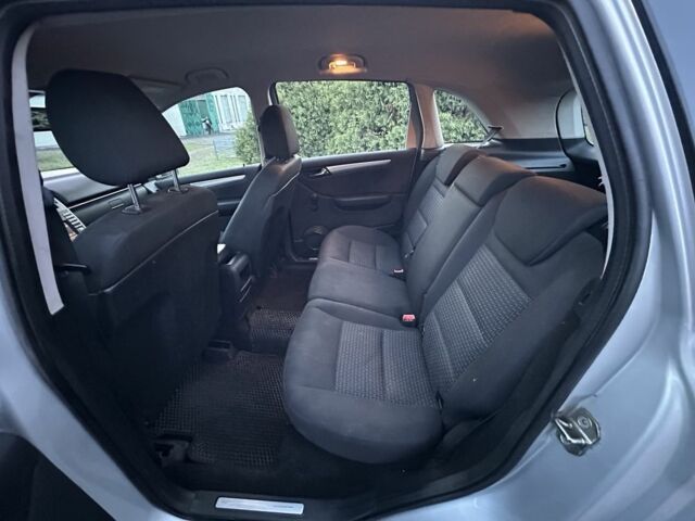 Серый Мерседес Б-класс, объемом двигателя 1.7 л и пробегом 237 тыс. км за 6700 $, фото 9 на Automoto.ua