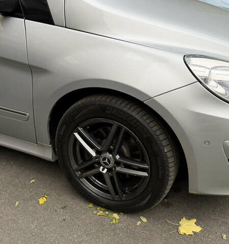 Серый Мерседес Б-класс, объемом двигателя 1.99 л и пробегом 270 тыс. км за 6500 $, фото 9 на Automoto.ua