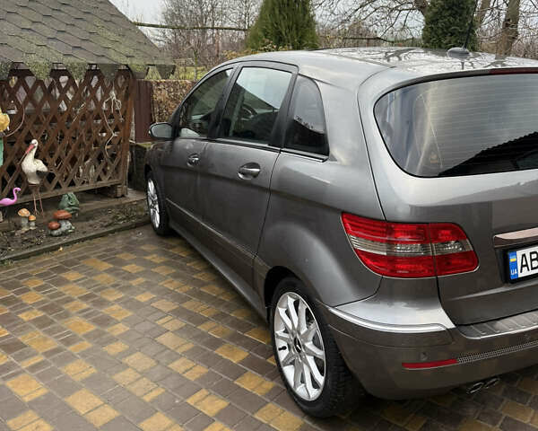 Сірий Мерседес Б-клас, об'ємом двигуна 2.04 л та пробігом 233 тис. км за 6950 $, фото 6 на Automoto.ua