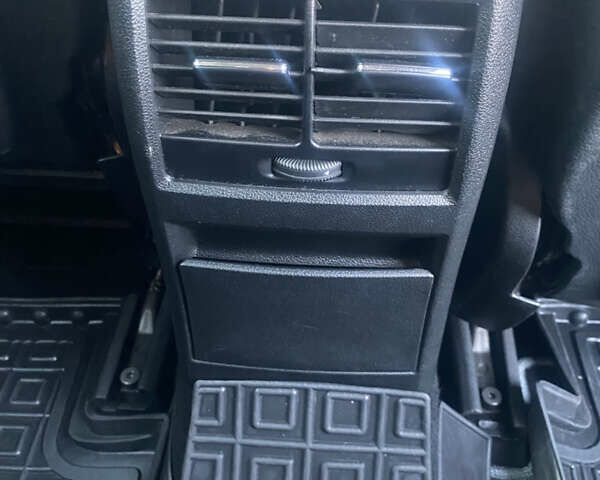 Серый Мерседес Б-класс, объемом двигателя 2.03 л и пробегом 144 тыс. км за 6750 $, фото 28 на Automoto.ua