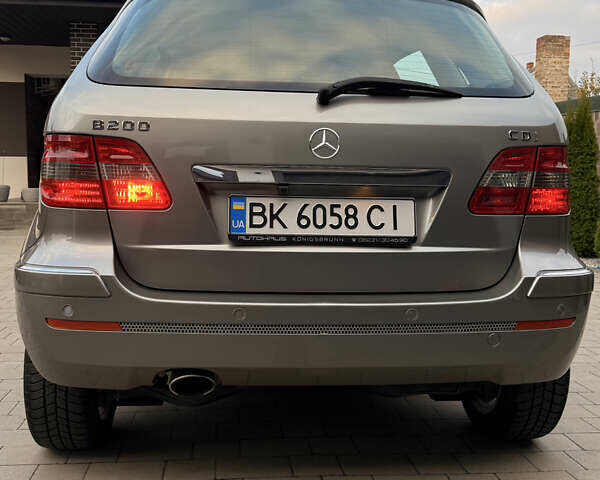 Серый Мерседес Б-класс, объемом двигателя 1.99 л и пробегом 288 тыс. км за 7000 $, фото 38 на Automoto.ua